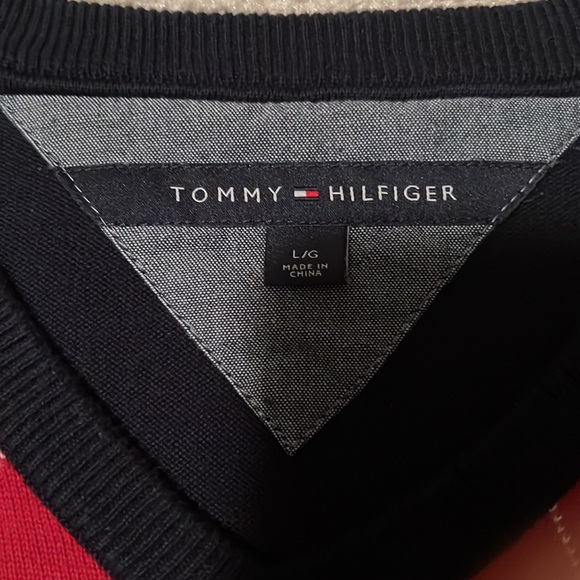 Tommy Hilfiger Long Sleeve Sweater - V-Neck - Picture 3 of 5